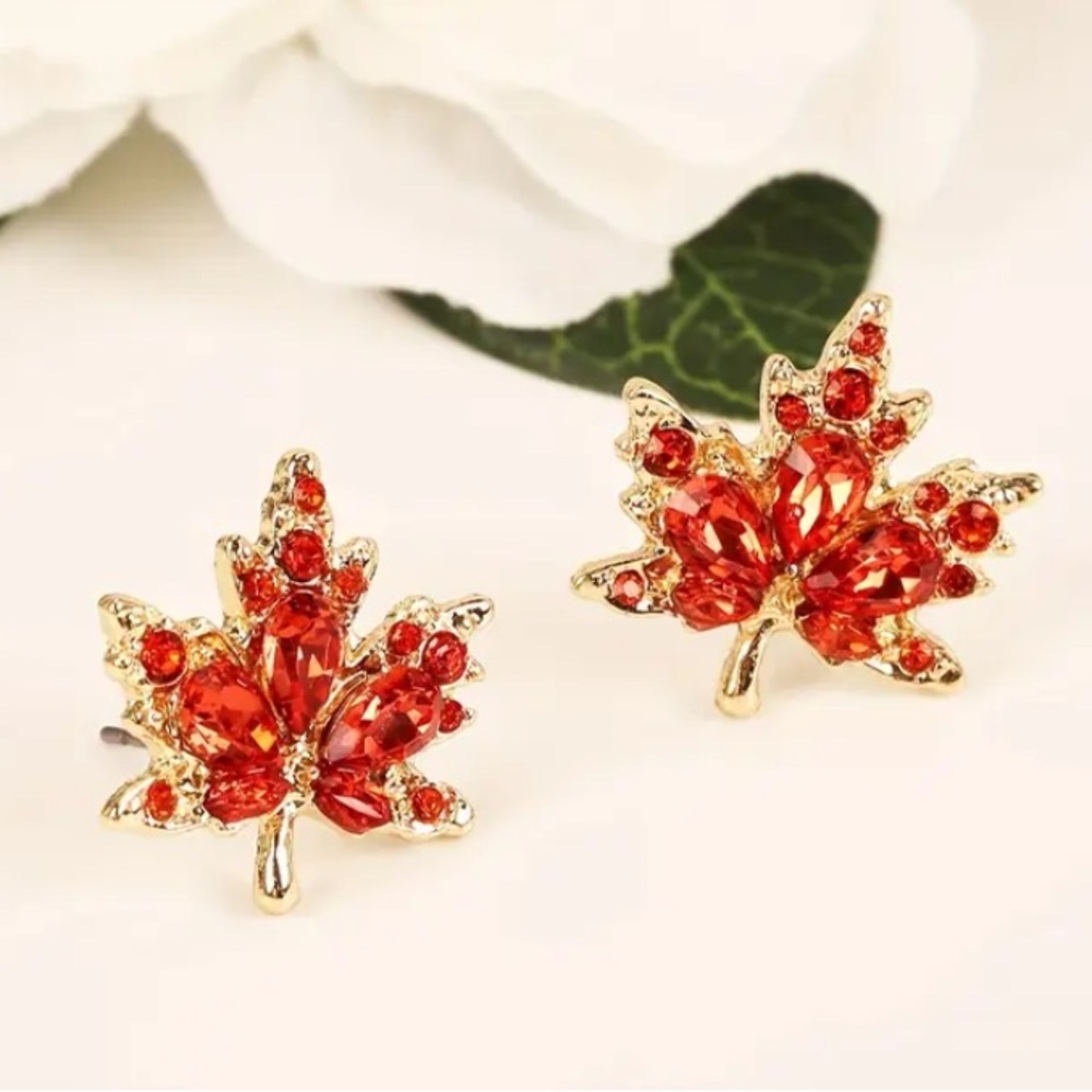 Burnt Orange Crystal Maple Leaf Leaves Gold Toned Stud Earrings - Picture 4 of 7